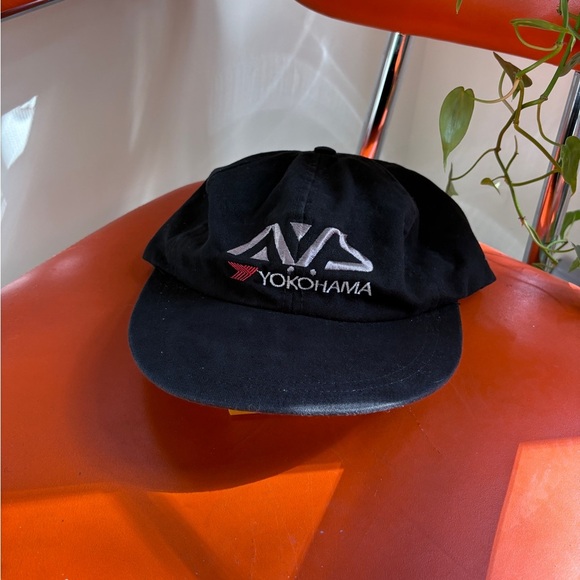 Vintage YOKOHAMA TIRES hat strapback - Picture 9 of 9